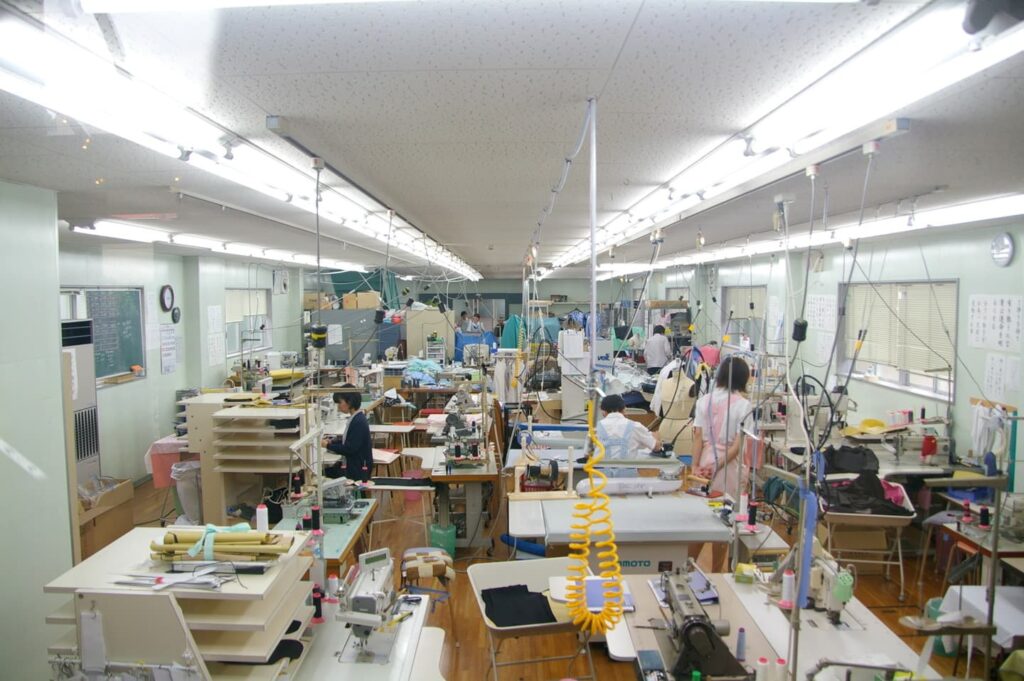 自社工場による一貫生産